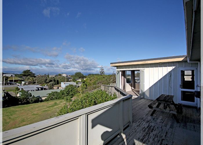  at 31 Nelson Street, Foxton Beach, Foxton