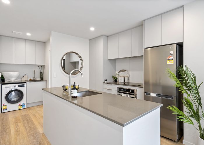  at 2/25 Bush Street, Naenae, Lower Hutt