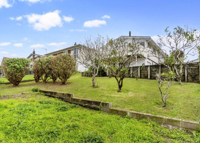  at 25 Marcel Place, Glenfield, North Shore City, Auckland