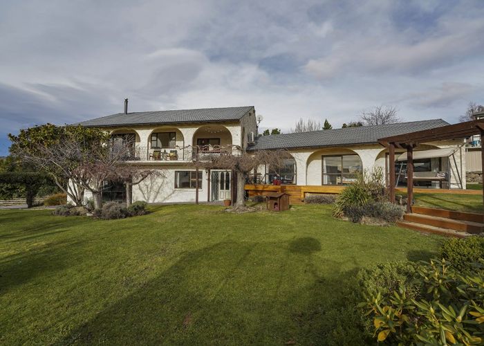  at 2 Craig Place, Bridge Hill, Alexandra