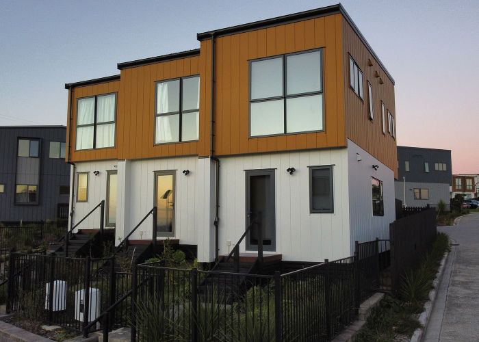  at 20 Tahere Road, Totara Park, Manukau City, Auckland