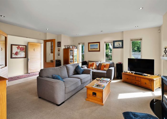  at 12 Chateau Drive, Burnside, Christchurch