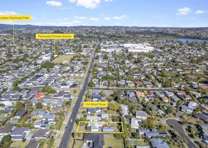  at 114 Wharf Road, Te Atatu Peninsula, Waitakere City, Auckland