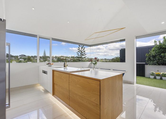  at 9A Shirley Road, Grey Lynn, Auckland