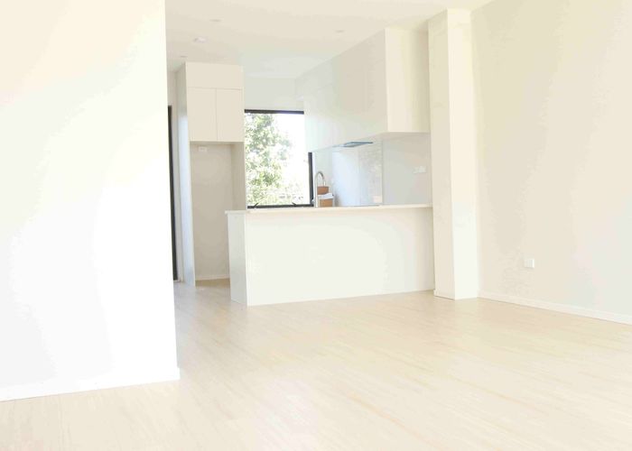  at 4/15 Rush Place, Mangere, Manukau City, Auckland