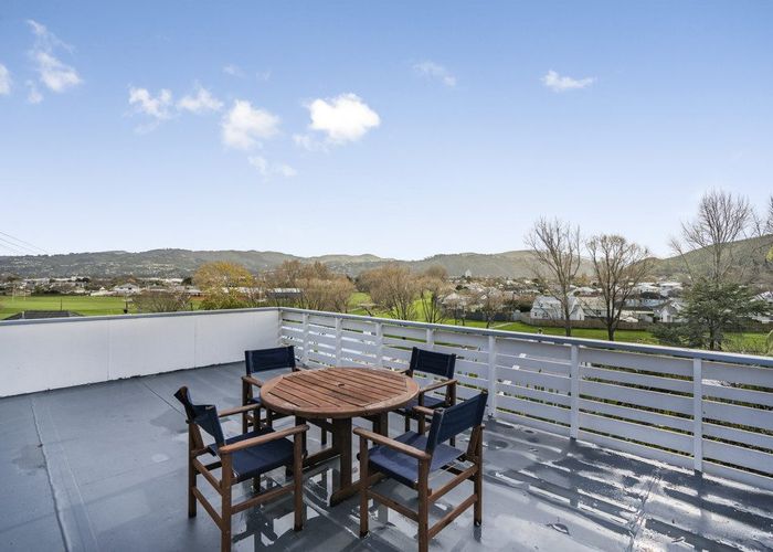  at 216A Waddington Drive, Naenae, Lower Hutt