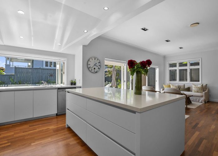  at 33 Ferryhill Road, Epsom, Auckland City, Auckland