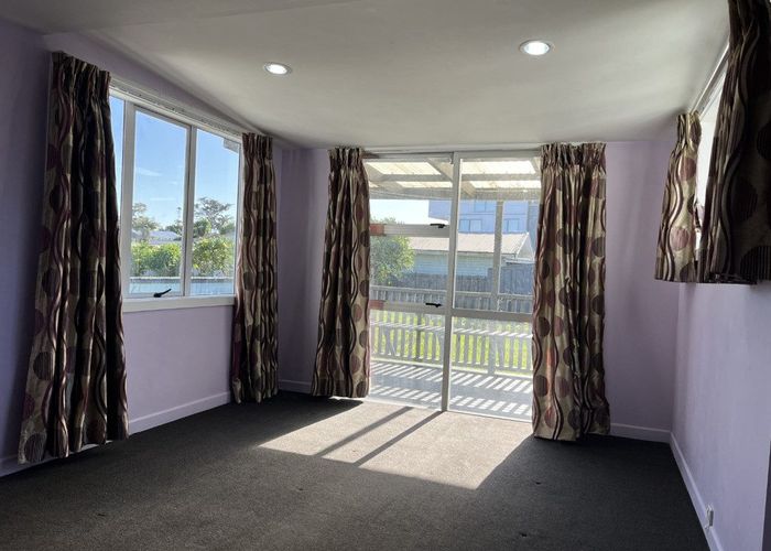 at 641 Te Atatu Road, Te Atatu Peninsula, Waitakere City, Auckland