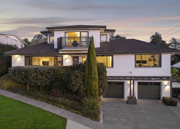  at 6 Liston Crescent, Cockle Bay, Auckland