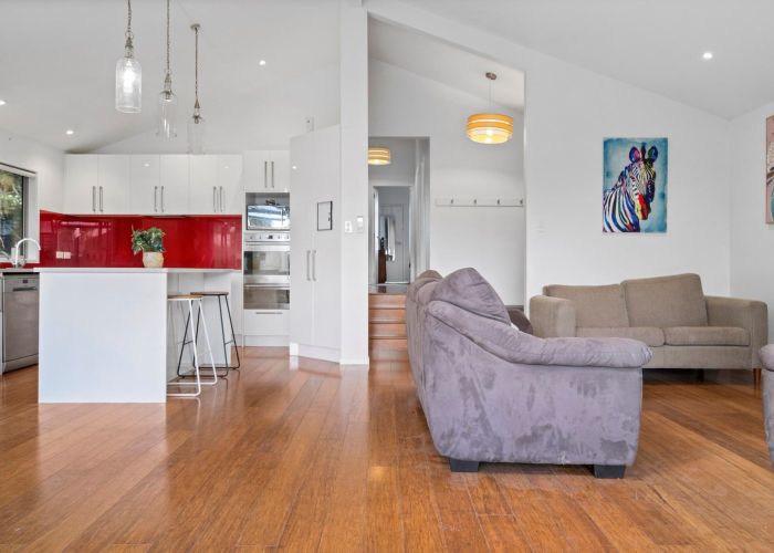 at 37 Bentleigh Ave, New Windsor, Auckland City, Auckland
