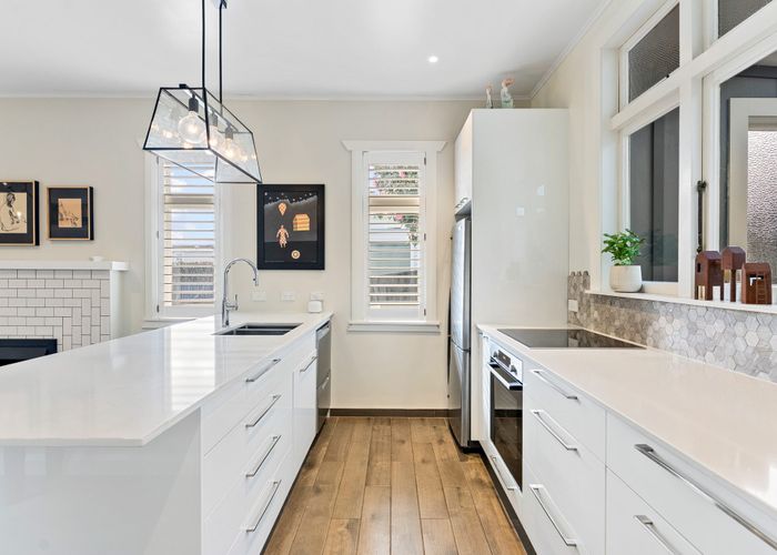  at 71 Donald Street, Karori, Wellington, Wellington