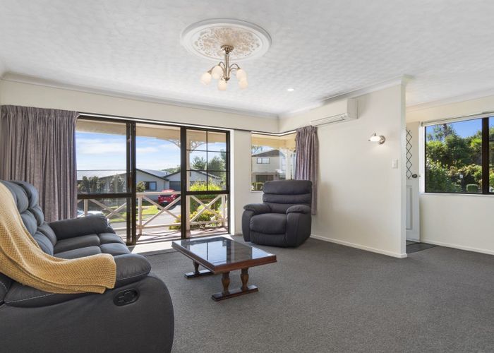 at 2A Johnston Place, Welcome Bay, Tauranga
