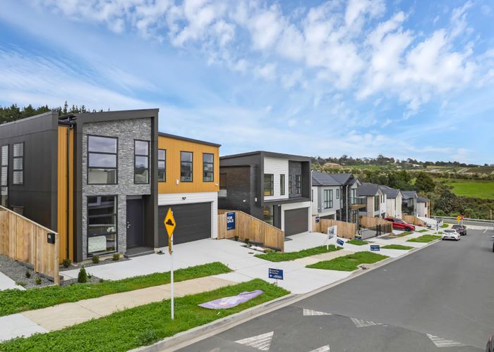  at 32 Barley Road, Flat Bush, Manukau City, Auckland