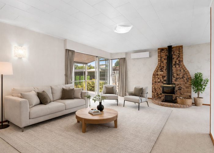  at 30 Vina Place, Massey, Auckland