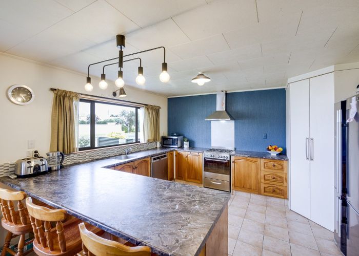  at 1422 Woodstock Avenue, Mayfair, Hastings, Hawke's Bay