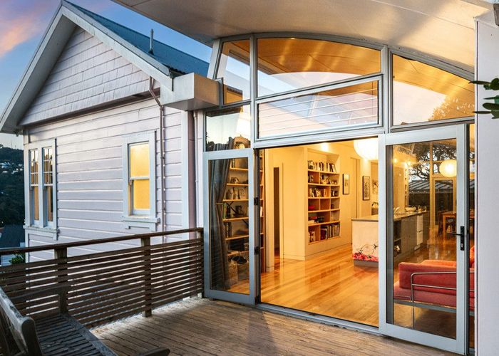  at 74 Glen Road, Kelburn, Wellington, Wellington