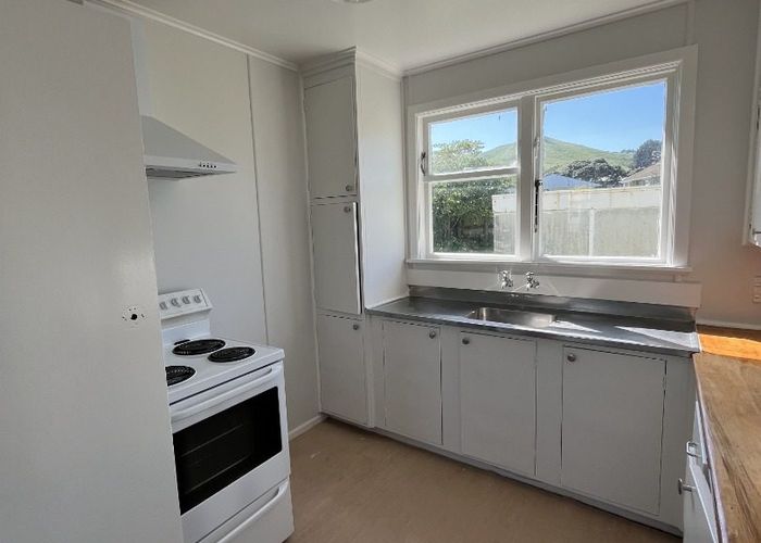  at 12 Westmeath Street, Waitangirua, Porirua, Wellington