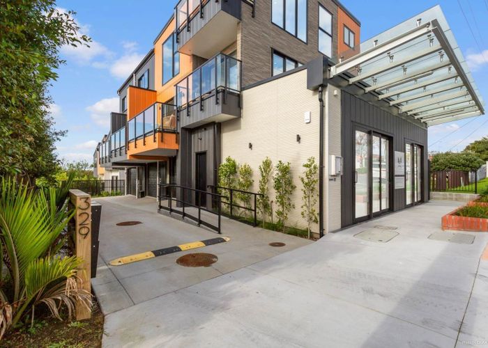  at 329A Rangatira Road, Beach Haven, North Shore City, Auckland