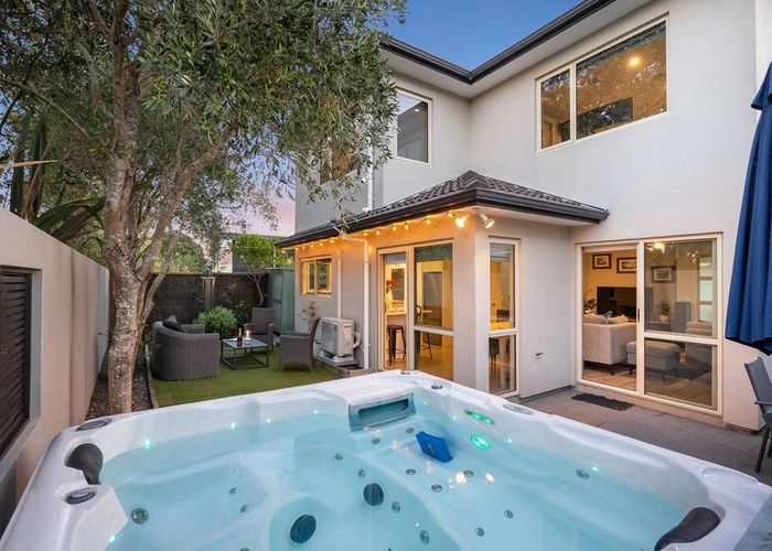  at 4A Birkley Road, Bayswater, North Shore City, Auckland