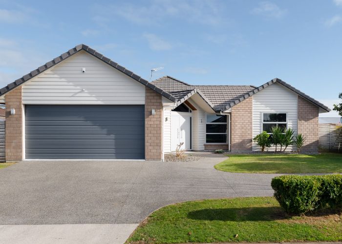  at 25 Hector Drive, Rototuna North, Hamilton