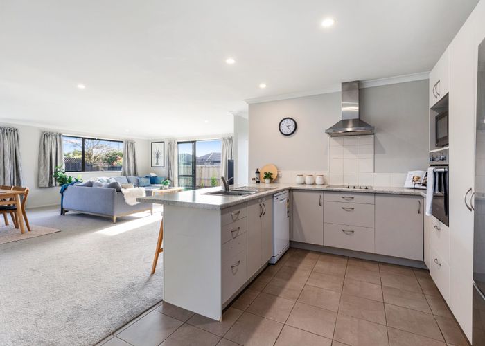  at 34 Twin Oak Avenue, Papamoa Beach, Papamoa