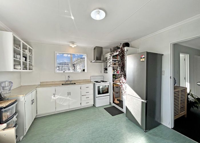 at 29 Kaimanawa Street, Kelvin Grove, Palmerston North, Manawatu / Whanganui