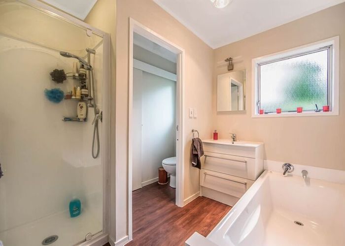  at 2 Houston Place, Bayview, North Shore City, Auckland