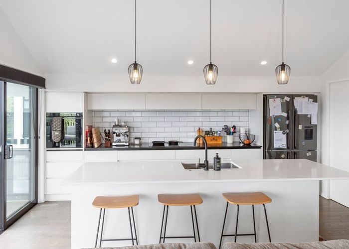  at 4a Pikitea Road, Mangere Bridge, Manukau City, Auckland