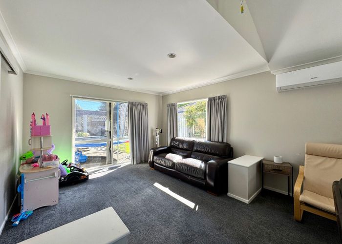  at 12 Mellefont Close, Dannemora, Manukau City, Auckland