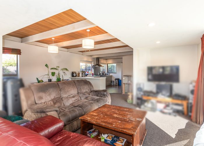  at 27 Wadeley Road, Ilam, Christchurch City, Canterbury