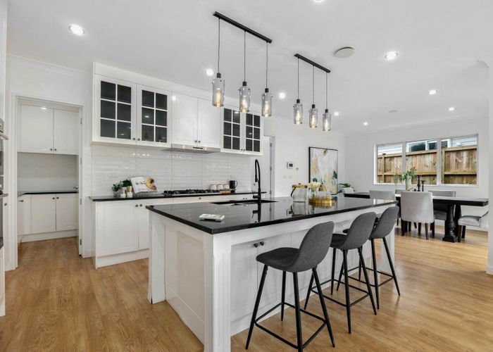  at 60 Huntington Park Drive, Greenhithe, North Shore City, Auckland