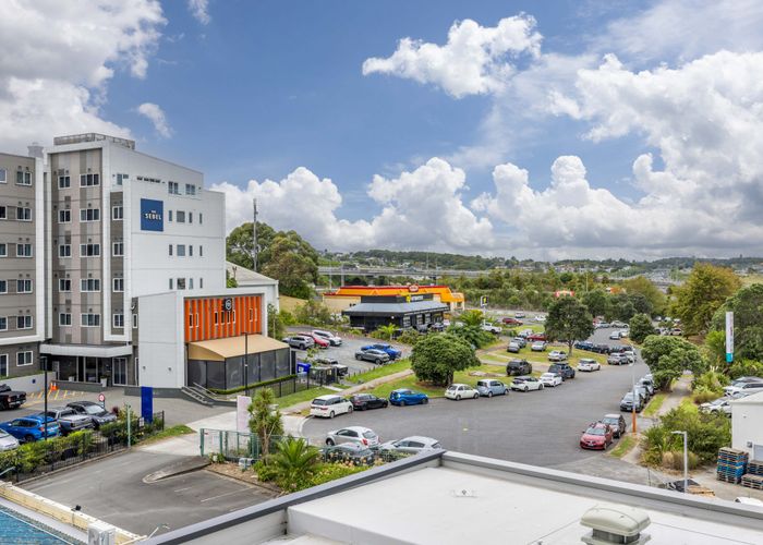  at 206/8 Lakewood Court, Manukau, Manukau City, Auckland