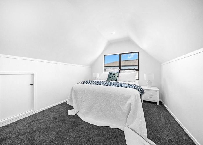  at 2/18 Elizabeth Avenue, Papatoetoe, Manukau City, Auckland