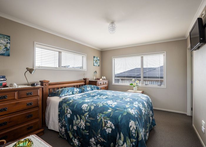  at 11F Lemont Place, Westown, New Plymouth