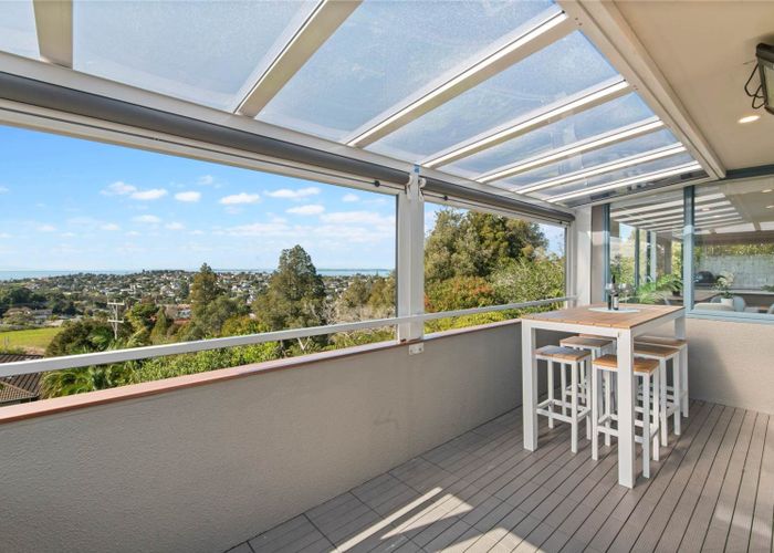  at 2/5 Moorgreen Heights, Torbay, North Shore City, Auckland