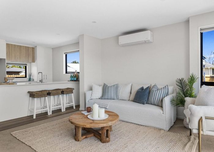 at 2/32 Hammersley Avenue, Shirley, Christchurch City, Canterbury