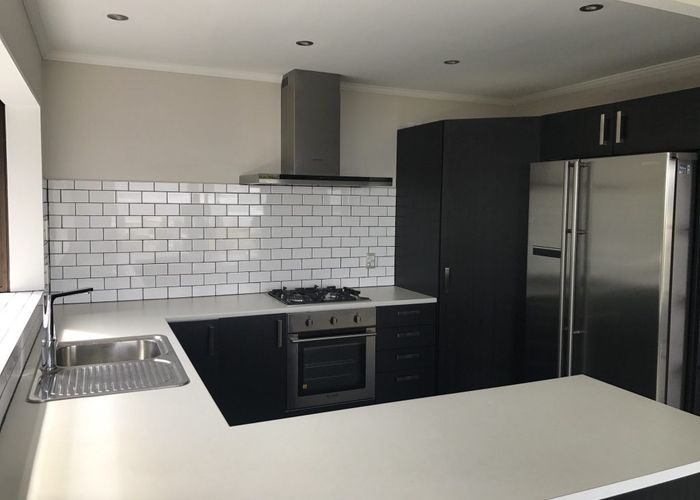  at 6 Oakleigh Street, Maungaraki, Lower Hutt, Wellington
