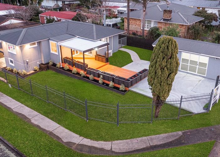  at 1/31 Blanes Road, Weymouth, Auckland