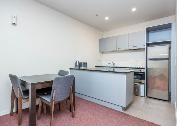  at 8A/76 Albert Street, Auckland Central, Auckland
