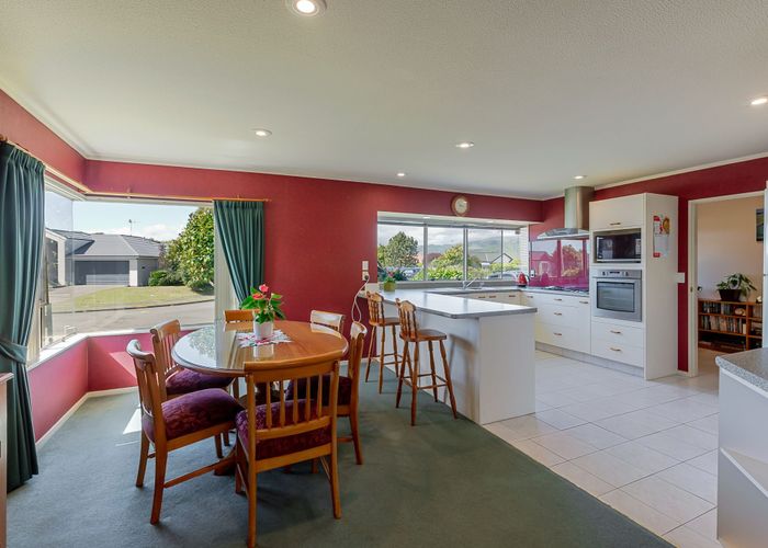  at 8 San Vito Place, Paraparaumu Beach, Kapiti Coast, Wellington