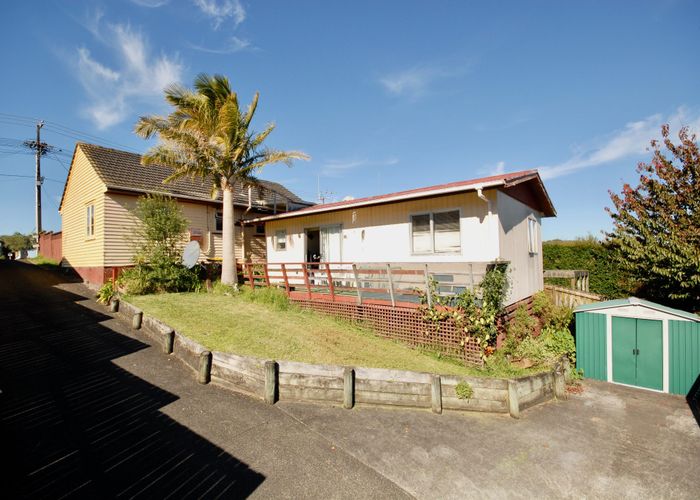  at 162 Forrest Hill Road, Forrest Hill, Auckland