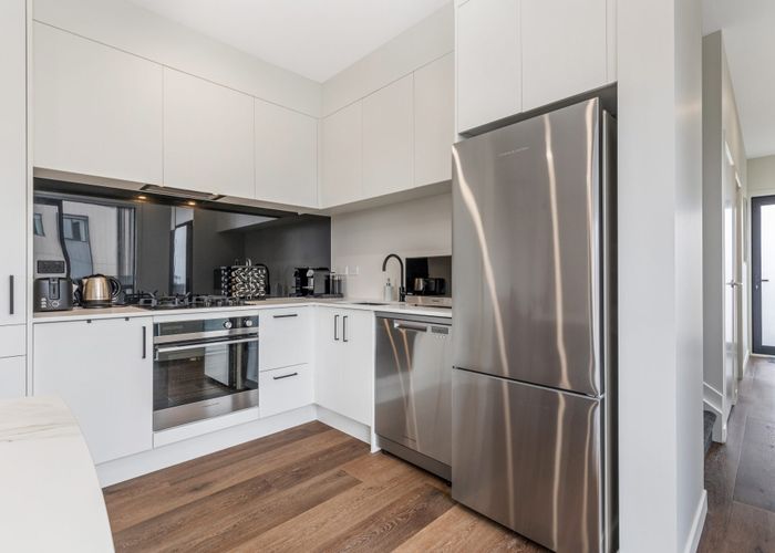 at 10 Bugle Road, Totara Park, Manukau City, Auckland