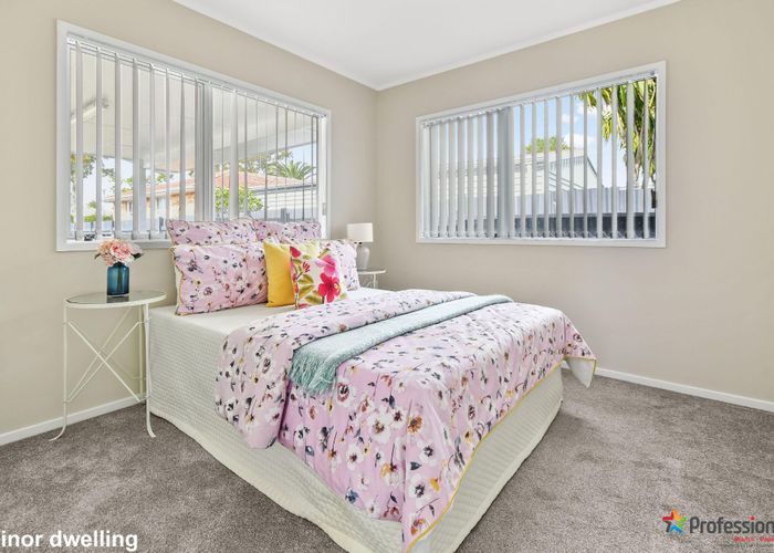 at 34 Convair Crescent, Mangere, Manukau City, Auckland