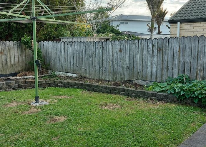  at 51 Kona Crescent, Henderson, Waitakere City, Auckland