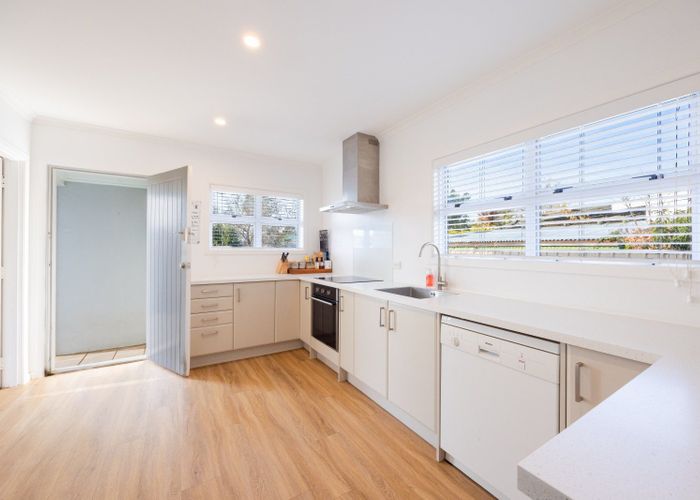  at 802 Albert Street, Parkvale, Hastings, Hawke's Bay