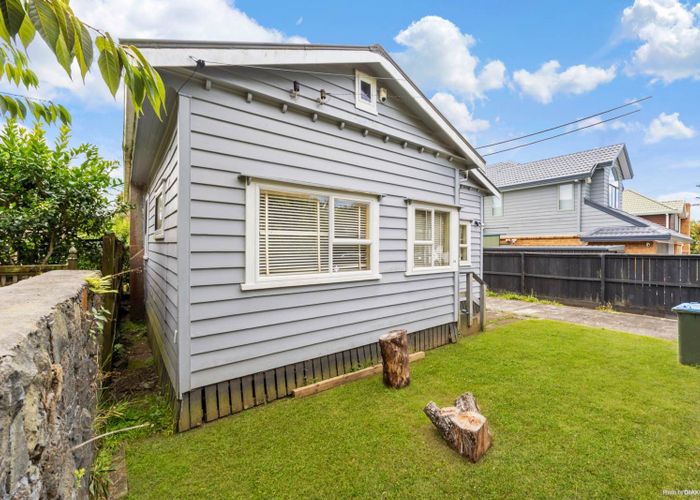  at 26 Cornwall Park Avenue, Epsom, Auckland City, Auckland