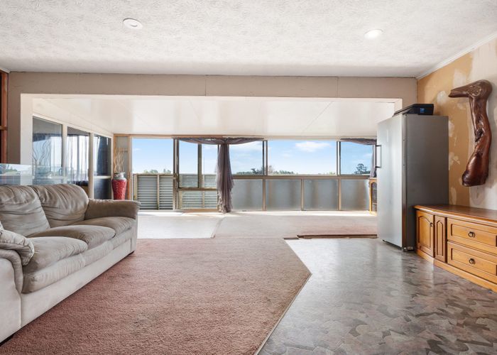  at 10 Beaufort Place, Papatoetoe, Manukau City, Auckland