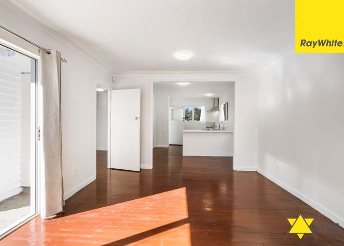  at 139 Rathgar Road, Henderson, Henderson, Waitakere City, Auckland