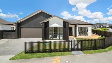  at 295 Te Taruna Drive, Wainui, Wainui