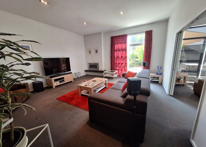  at 12 John Campbell Crescent, Addington, Christchurch City, Canterbury